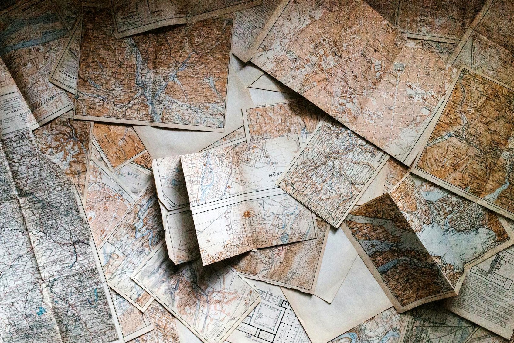 인천공항 터미널 내부 - 현대적인 공항 라운지 공간