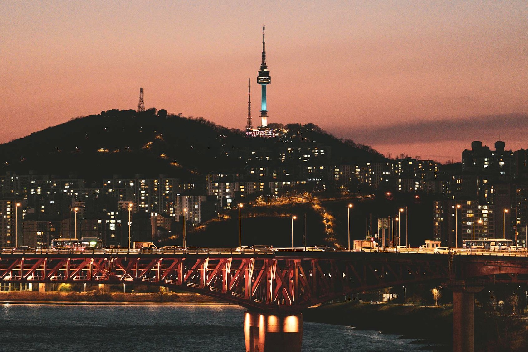 서울 남산타워 야경